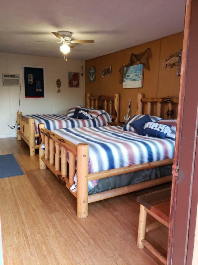 Crescent Moon Motel Kültér fotó
