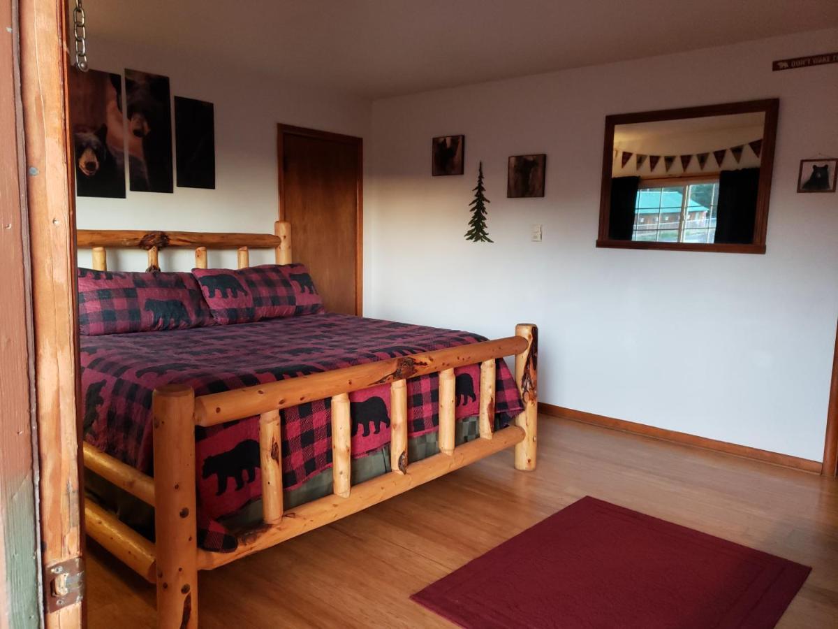 Crescent Moon Motel Kültér fotó